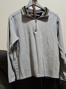 Robert Graham Light Gray Half-Zip Pullover with Olive Collar
